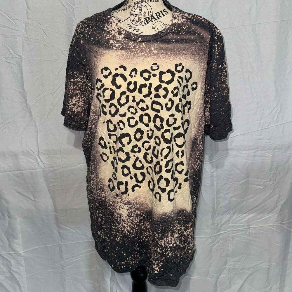 Cheetah Print T-Shirt